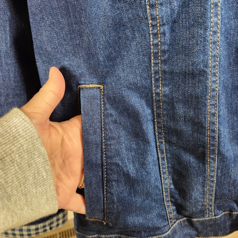 Isaac Mizrahi Jacket Classic Blue Jean Jacket, Sz 20W - Picture 8 of 13
